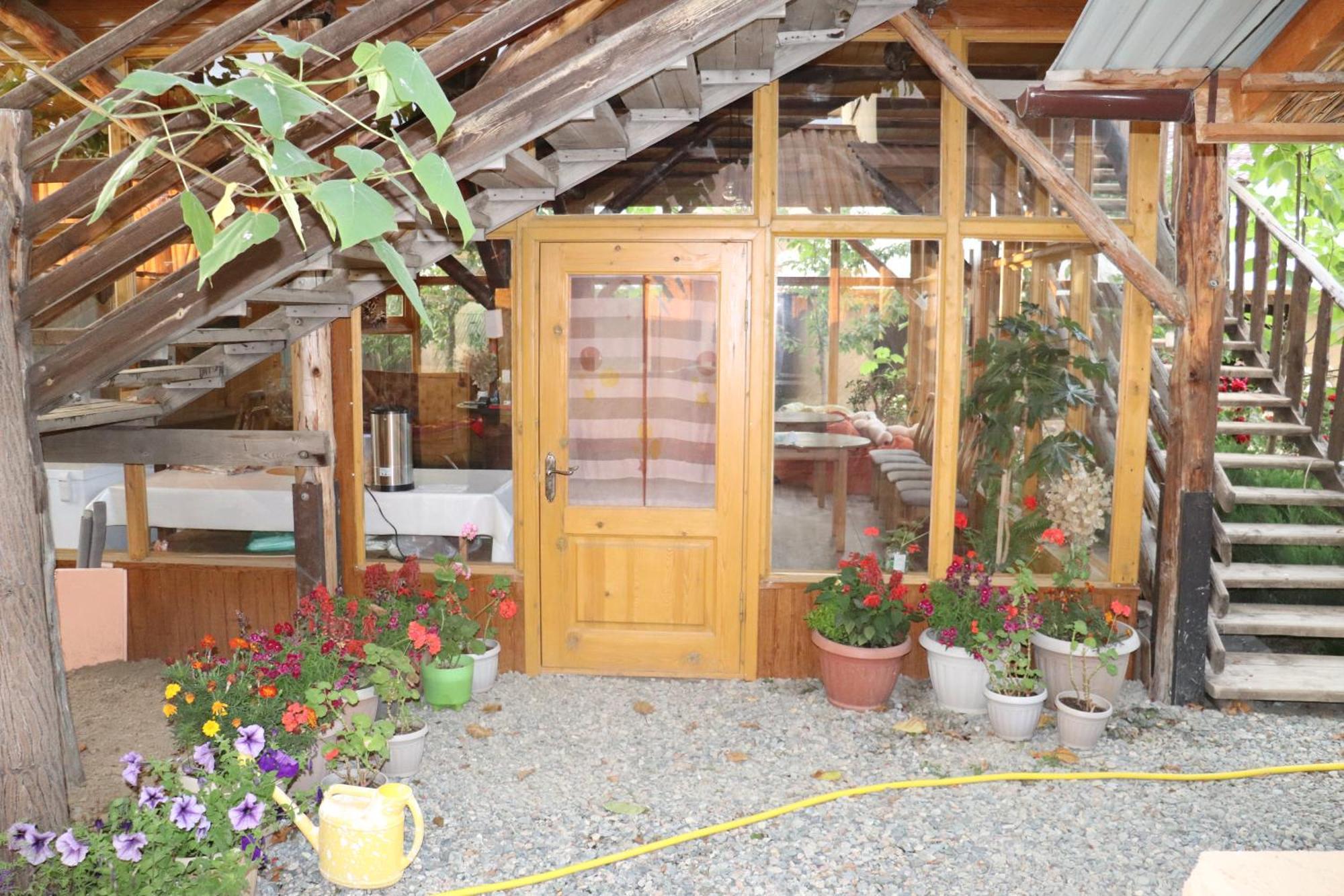 קראקול Happy Nomads Yurts & Hostel מראה חיצוני תמונה